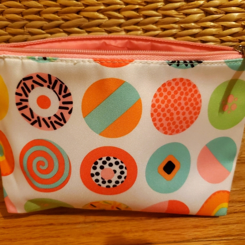 Clinique make up bag